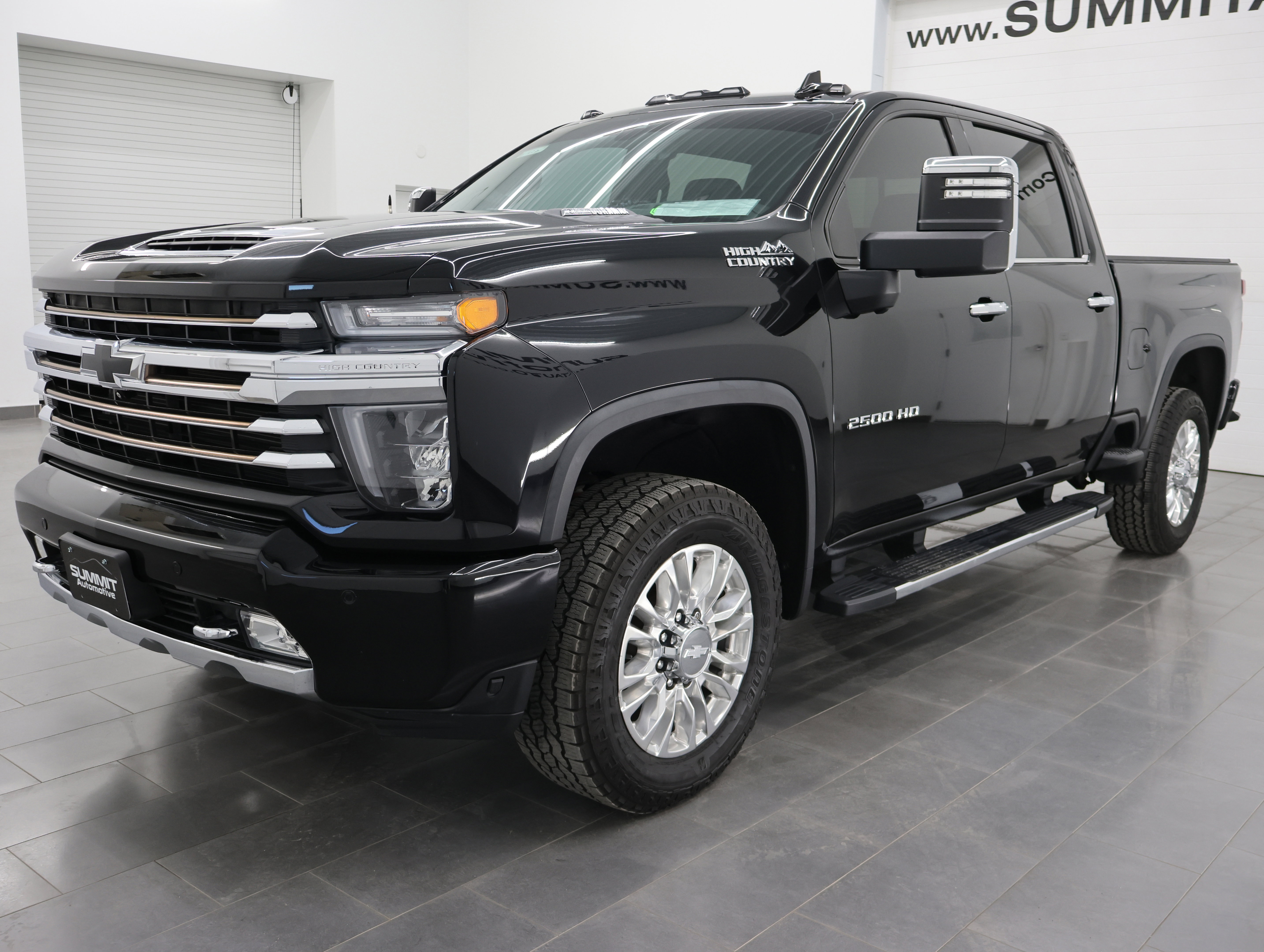 Used 2021 Chevrolet Silverado 2500 High Country w/ Z71 Off-Road Package AWD/4WD image 7