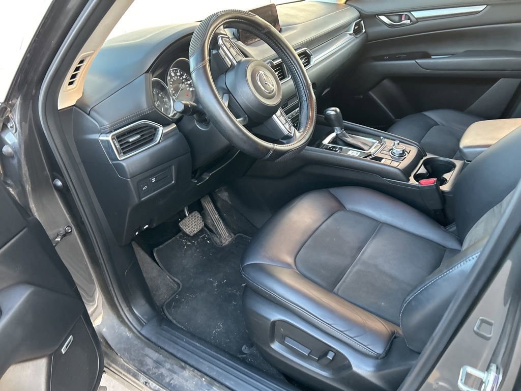 Used 2017 MAZDA CX-5 Touring w/ Preferred Equipment Package image 8