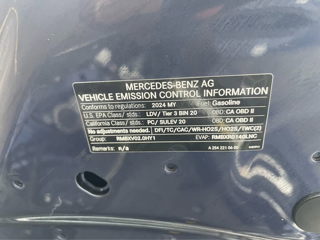 Used 2024 Mercedes-Benz C 300 4MATIC Sedan image 29