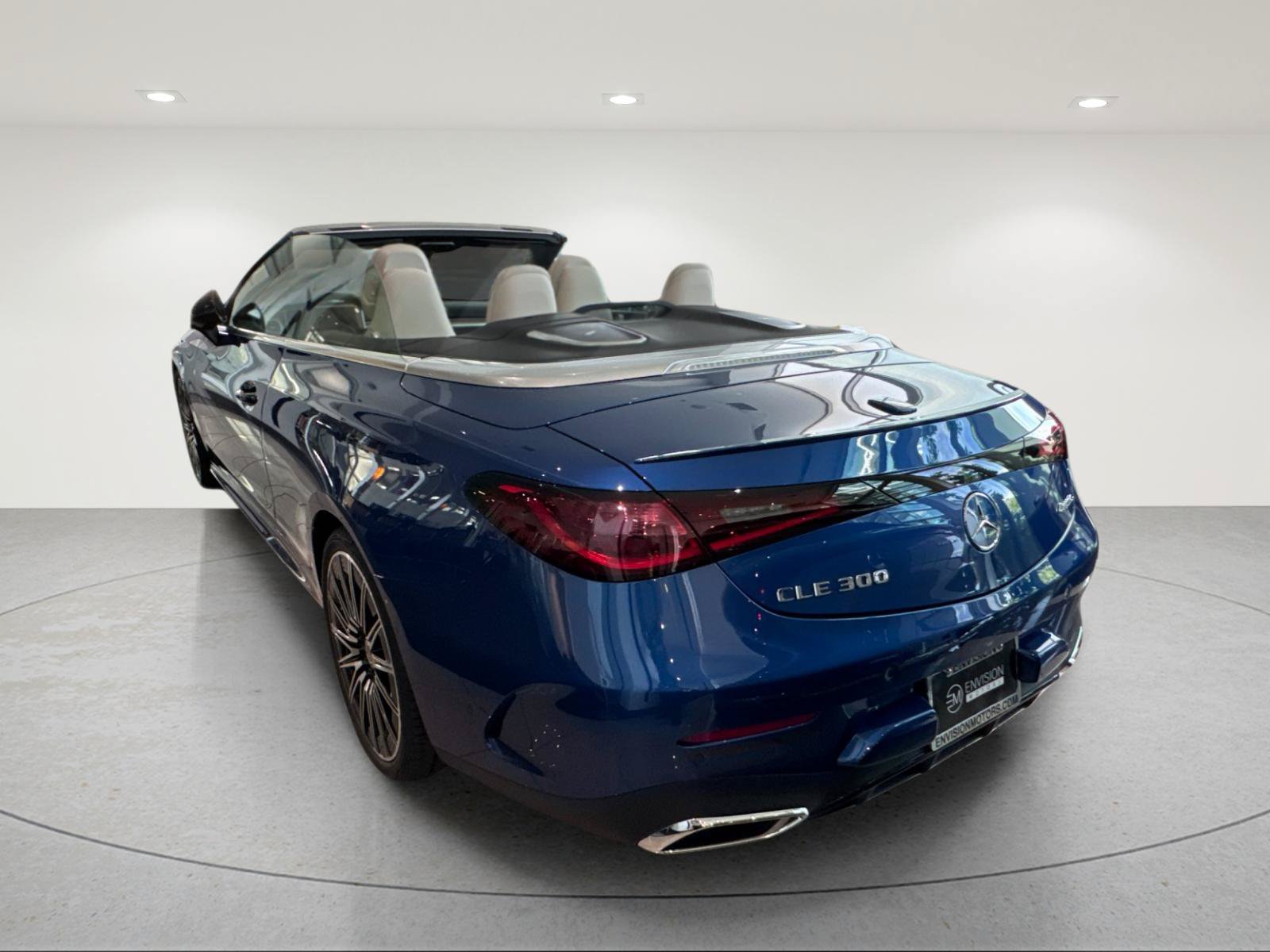 New 2027 Mercedes-Benz CLE 300 4MATIC Cabriolet image 4