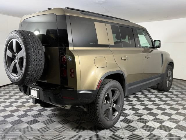 Certified 2025 Land Rover Defender 110 S AWD/4WD image 8
