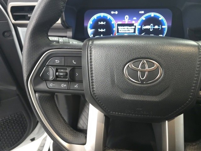 Certified 2025 Toyota 4Runner TRD Off-Road image 23