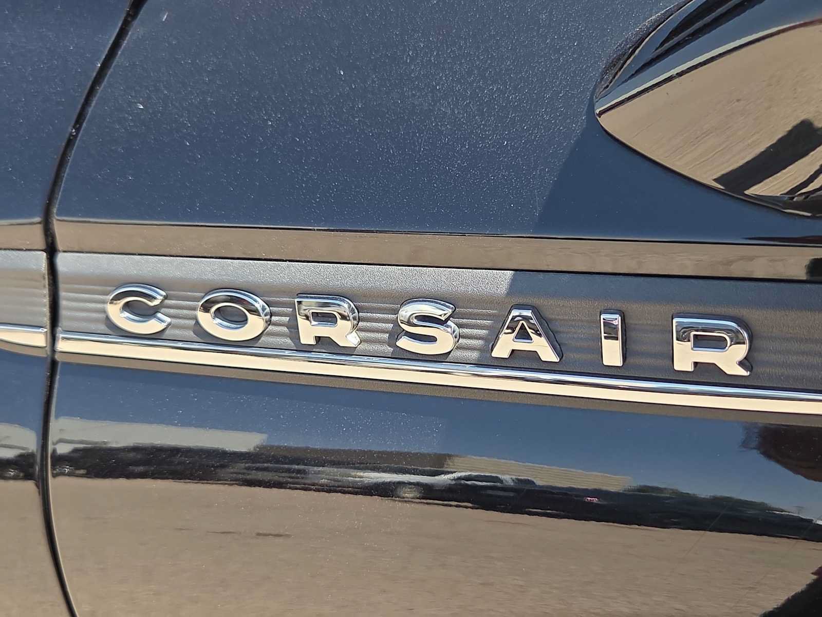 Used 2022 Lincoln Corsair FWD w/ Equipment Group 101A image 11