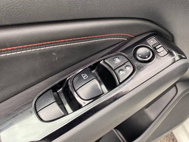 Used 2023 Nissan Altima 2.5 SR AWD/4WD image 17