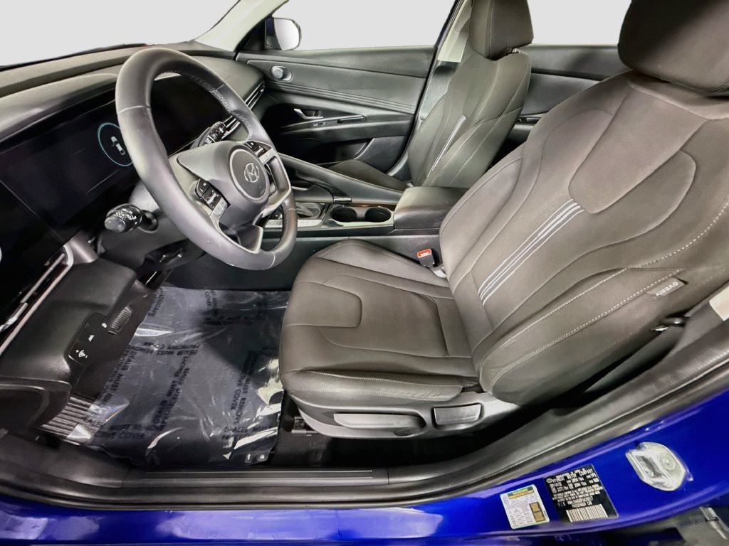 Certified 2023 Hyundai Elantra SEL w/ Convenience Package FWD image 25