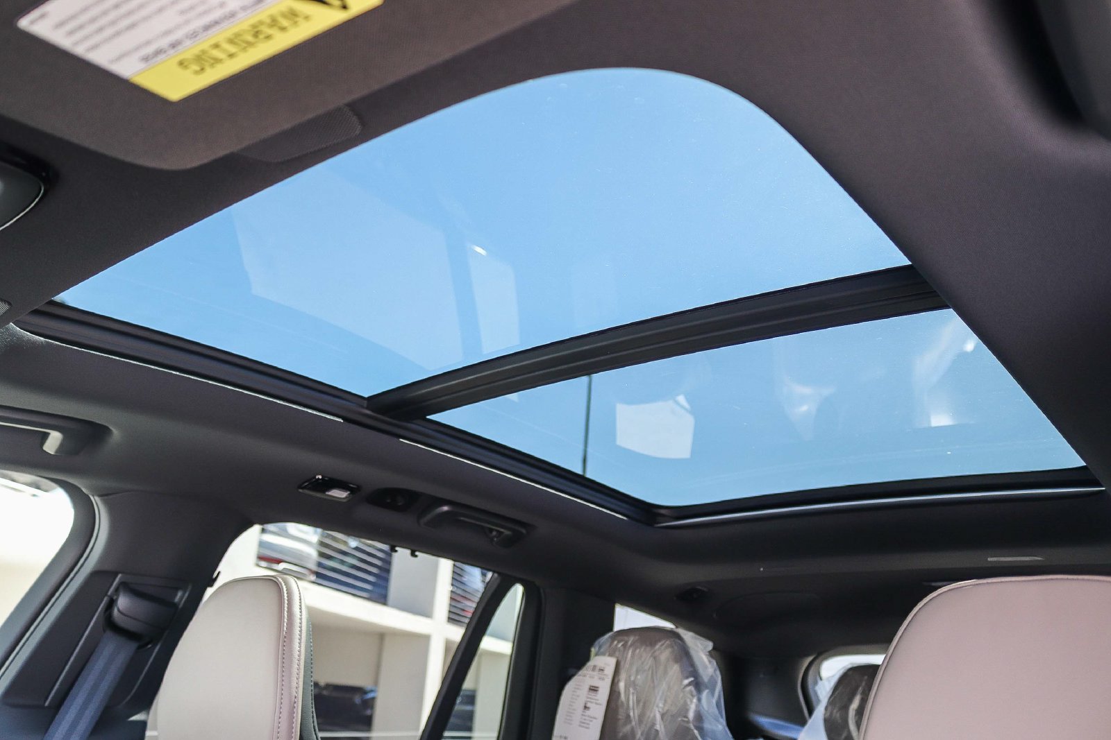 New 2027 Volvo XC90 B6 Ultra AWD/4WD image 18