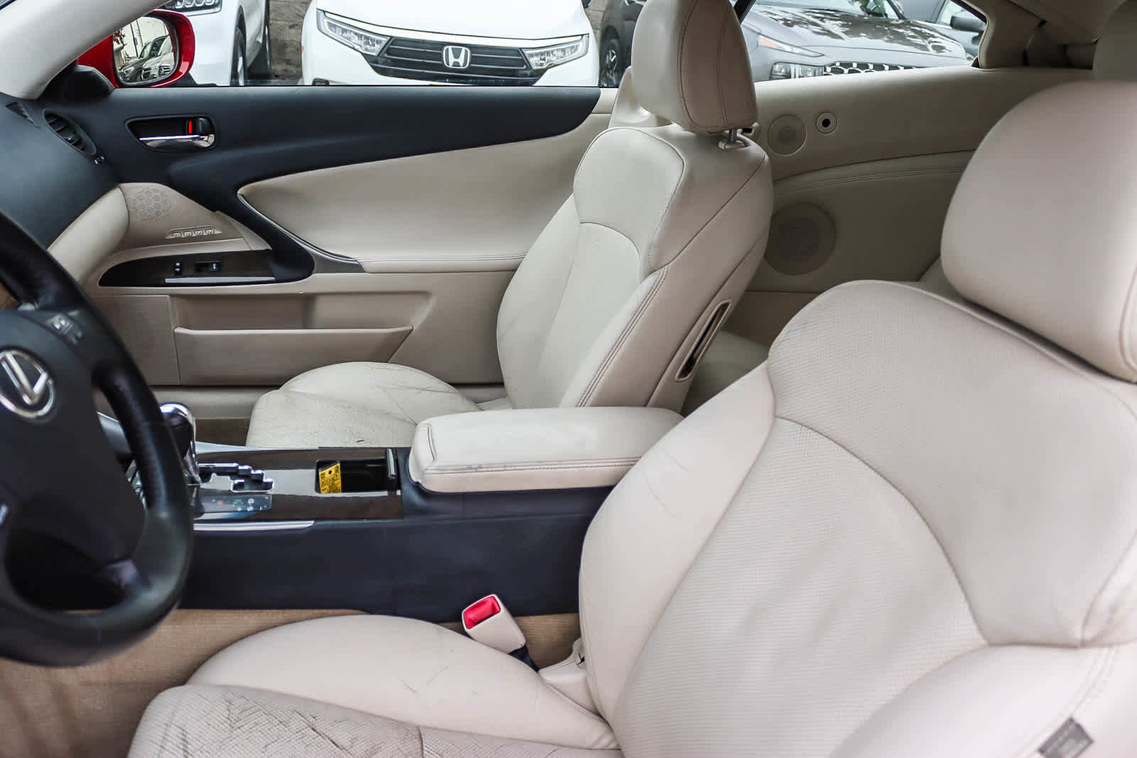 Used 2010 Lexus IS 350C image 16