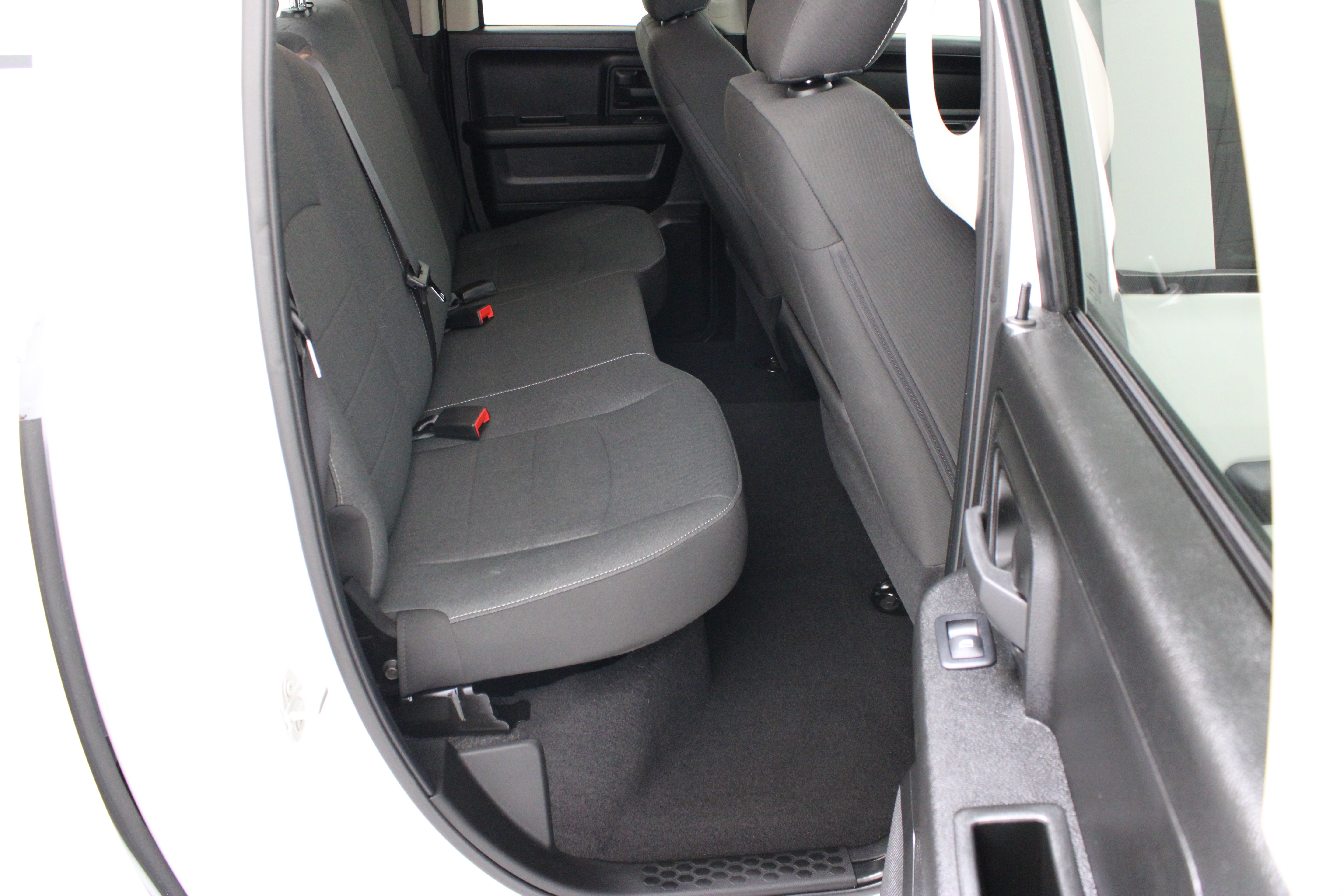 Used 2024 RAM 1500 Tradesman w/ Electronics Group RWD image 31