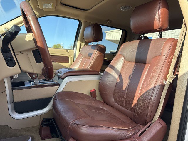Used 2014 Ford F150 King Ranch w/ King Ranch Luxury Package image 13