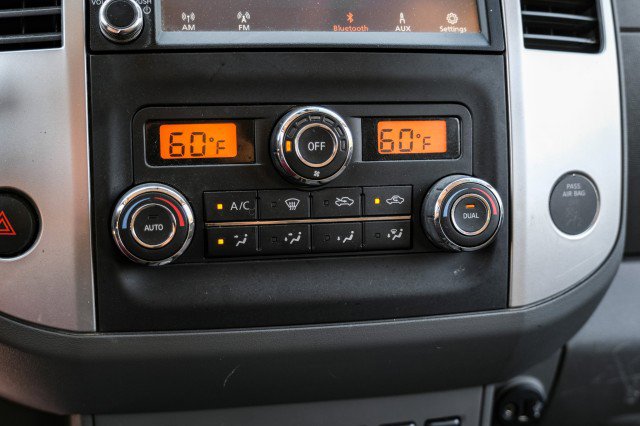 Used 2021 Nissan Frontier SV w/ Midnight Edition Floor Mats image 24