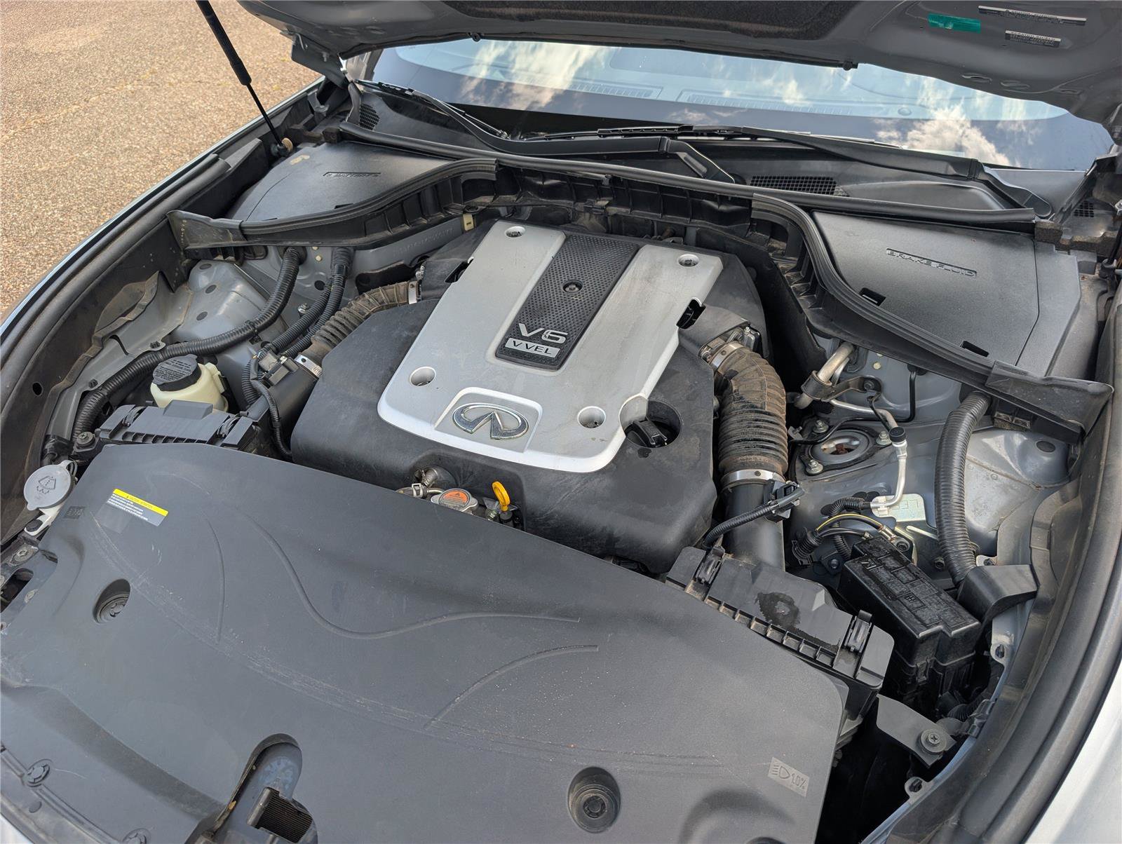 Used 2019 INFINITI Q70 Luxe w/ Sport Package RWD image 40