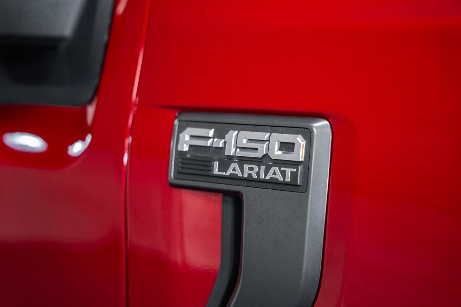 Certified 2021 Ford F150 Lariat w/ Equipment Group 502A High image 11