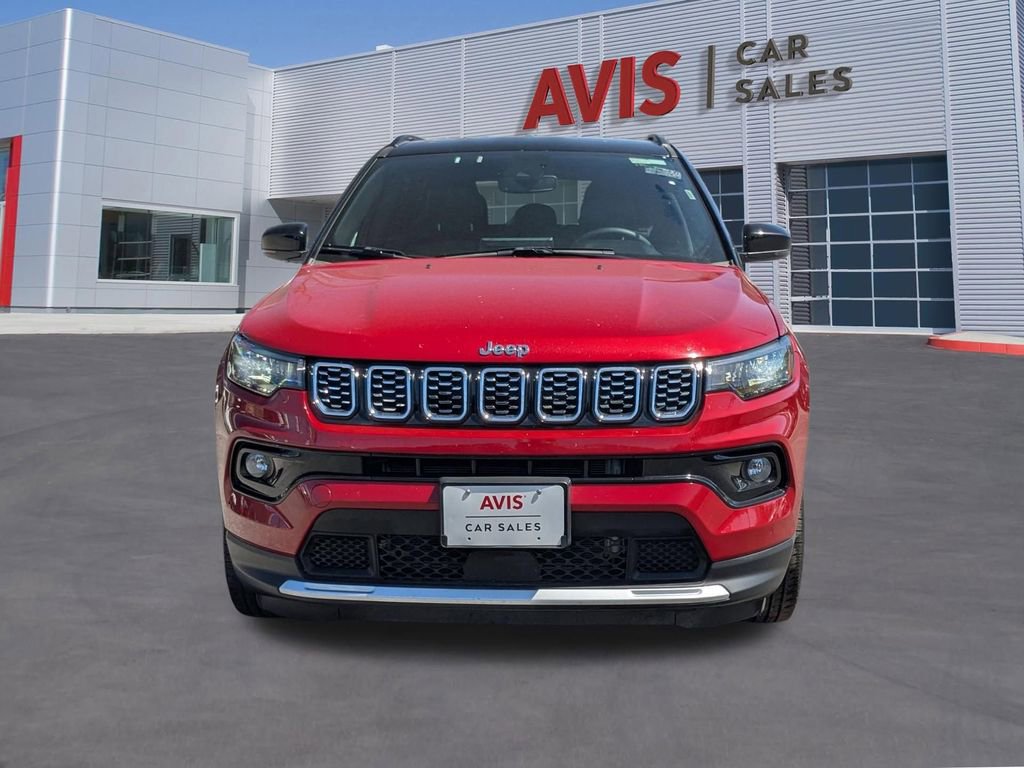 Used 2025 Jeep Compass Limited image 10