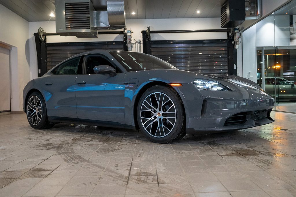 New 2026 Porsche Taycan image 7