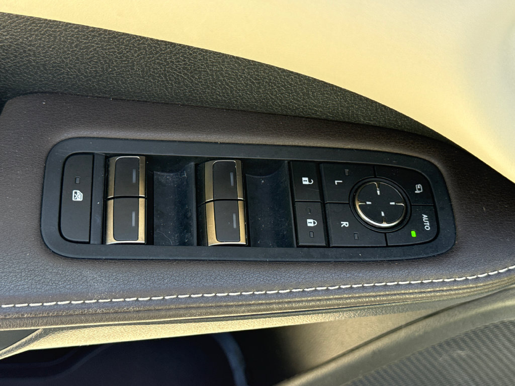 Used 2024 Lexus RX 350 Premium Plus w/ Convenience Package FWD image 14