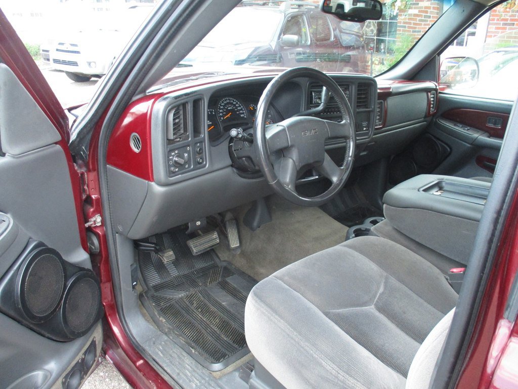 Used 2003 GMC Sierra 1500 SLE image 9