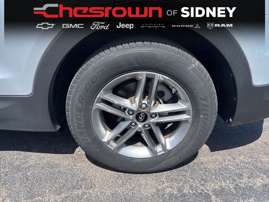 Used 2017 Hyundai Santa Fe Sport FWD image 10