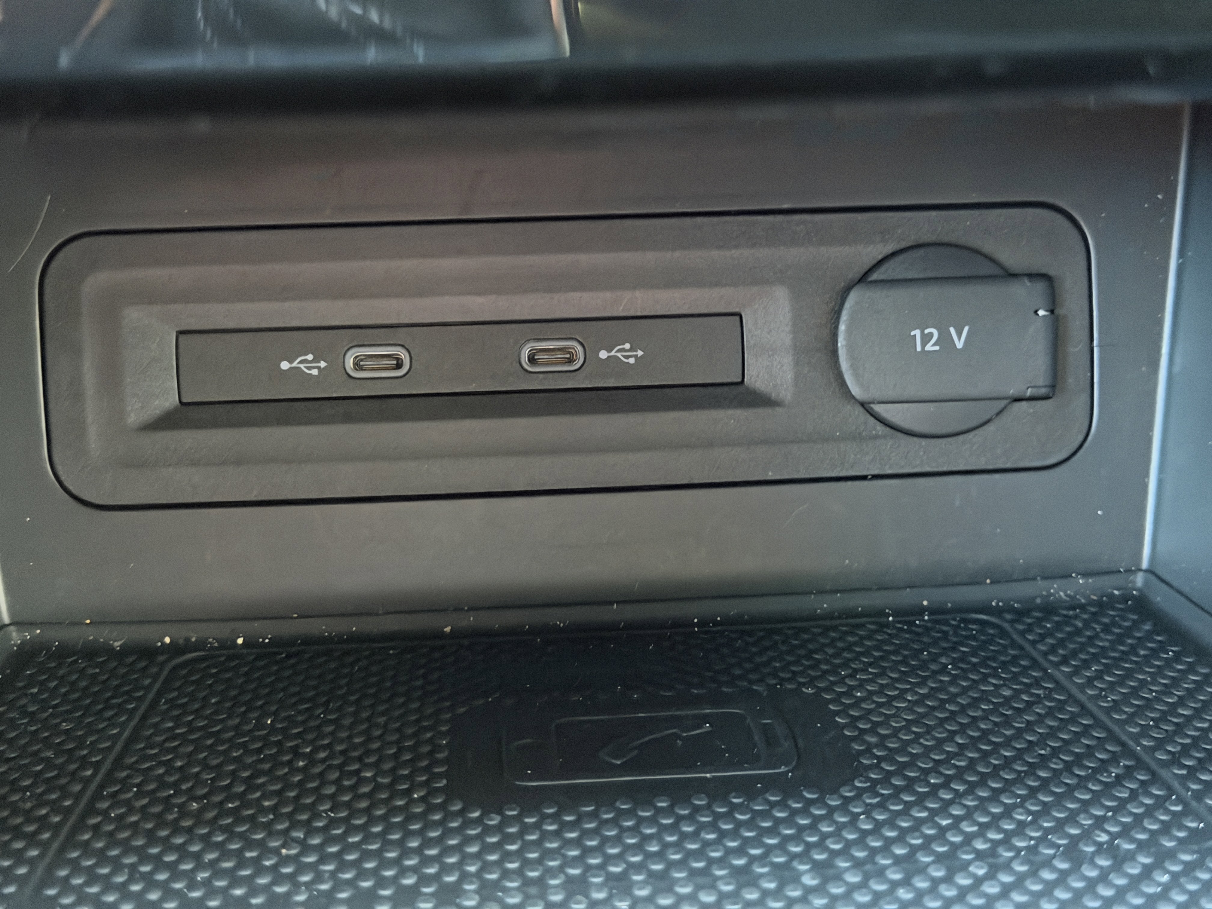 Used 2023 Volkswagen Atlas Cross Sport SE w/ Panoramic Sunroof Package image 25