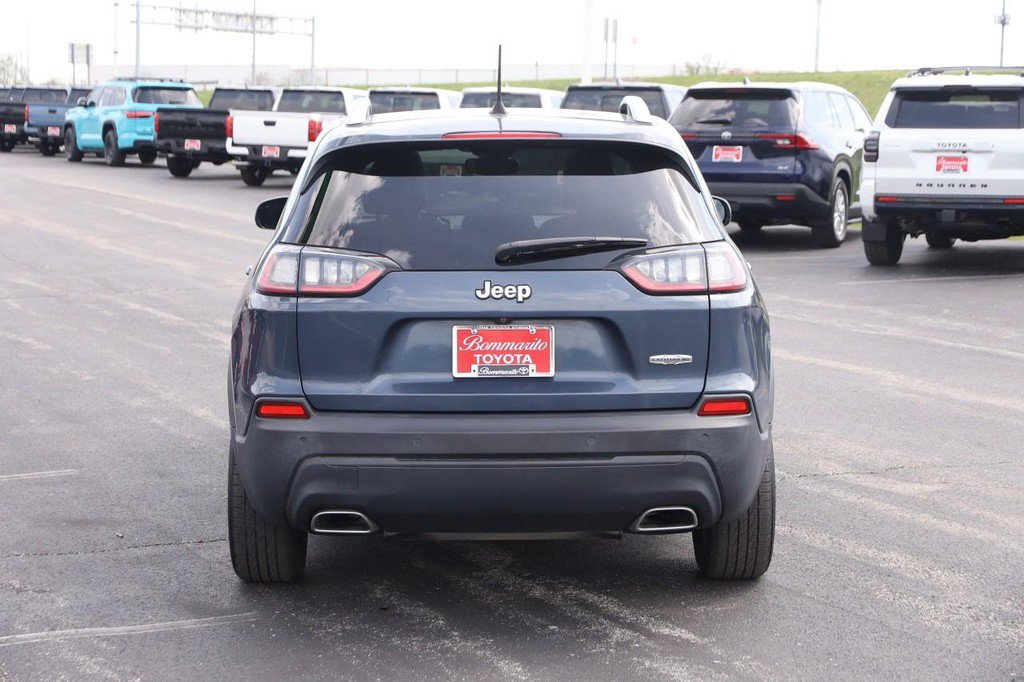Used 2021 Jeep Cherokee Latitude Lux w/ Sun & Sound Group image 3