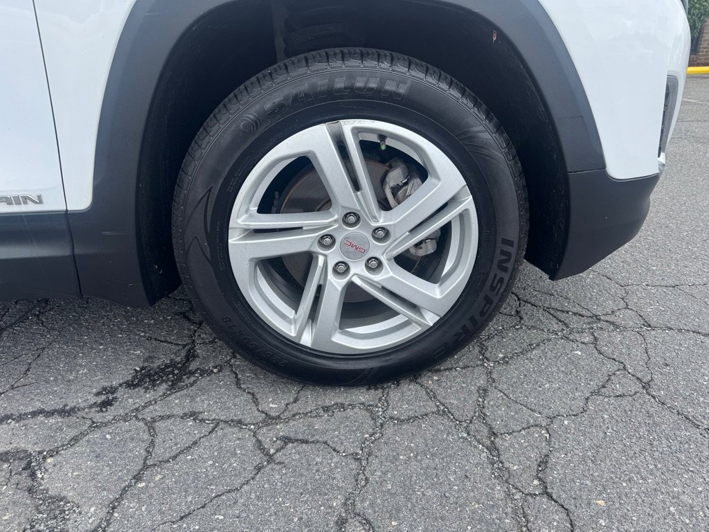 Used 2018 GMC Terrain SLE image 18