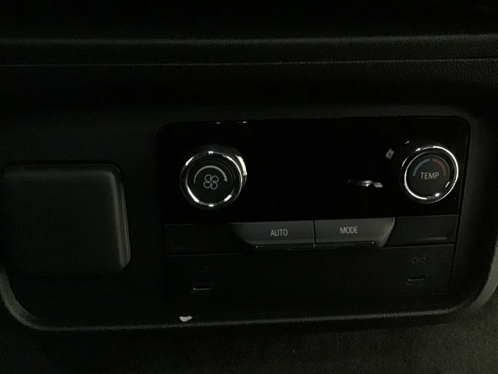 New 2026 Chevrolet Tahoe LS image 12