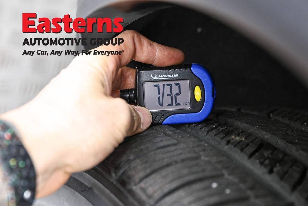 Used 2025 Mercedes-Benz GLE 450e 4MATIC image 29