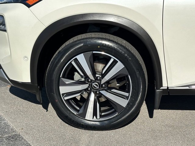 Certified 2023 Nissan Rogue Platinum image 10