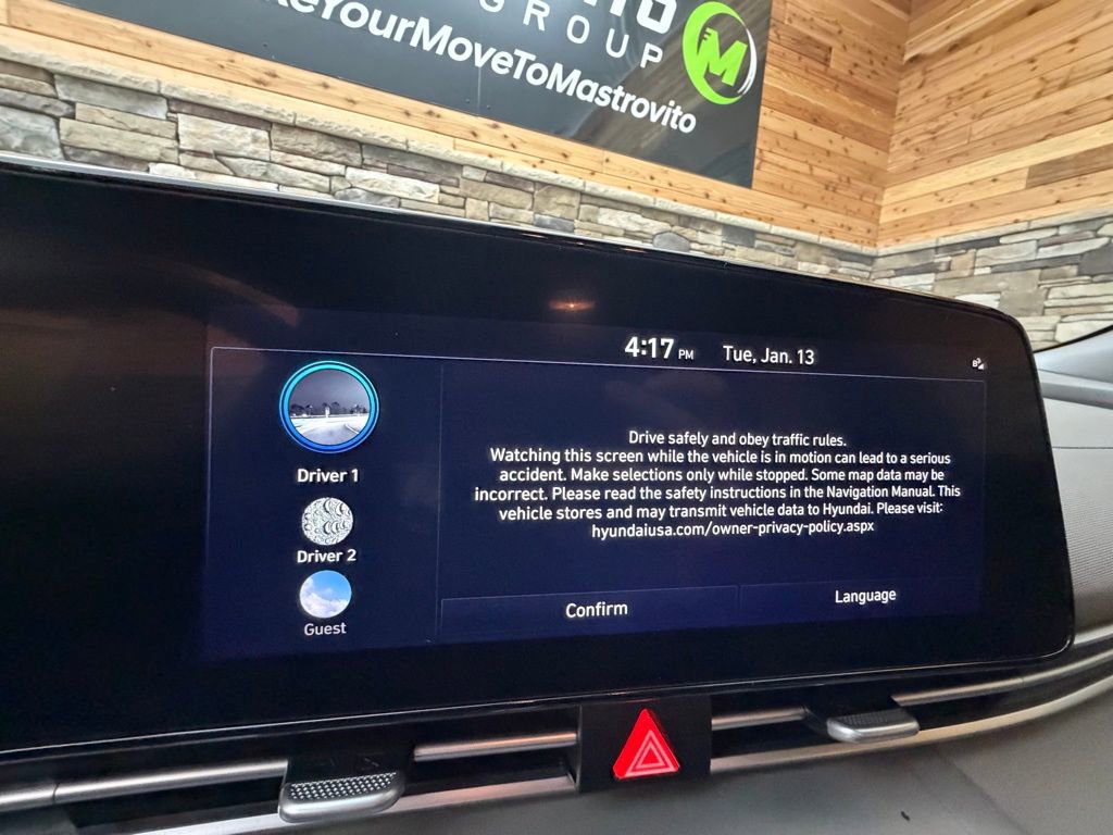 Certified 2023 Hyundai Elantra SEL w/ Convenience Package image 19