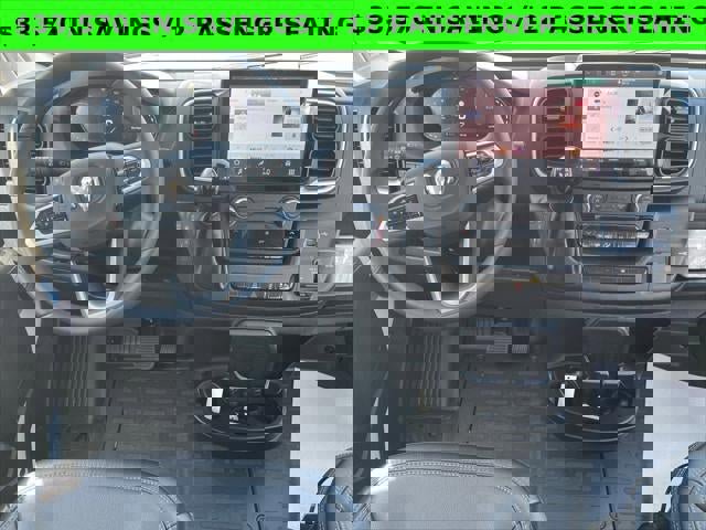 New 2024 RAM ProMaster 2500 w/ Leather Interior Group image 27