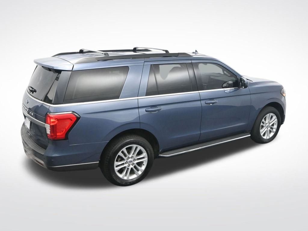 Used 2022 Ford Expedition XLT image 28