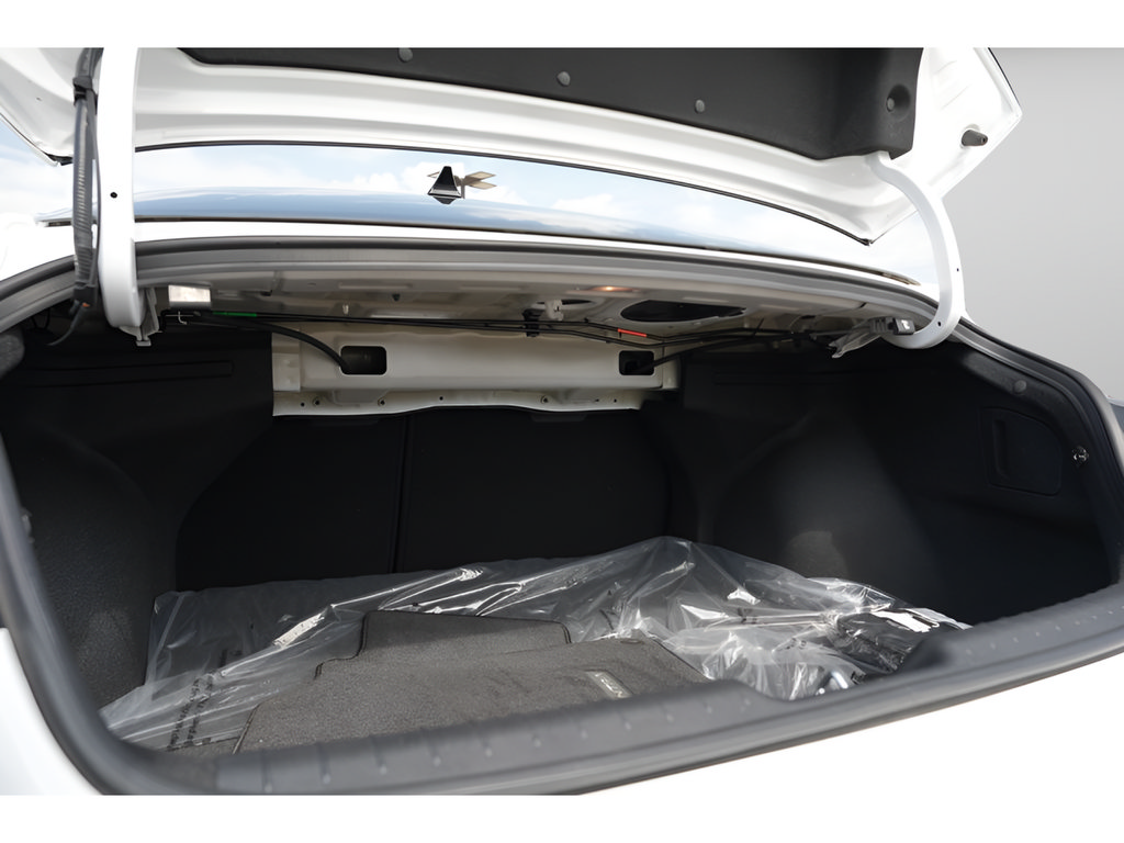 Certified 2026 Hyundai Elantra SEL Sport Premium FWD image 11