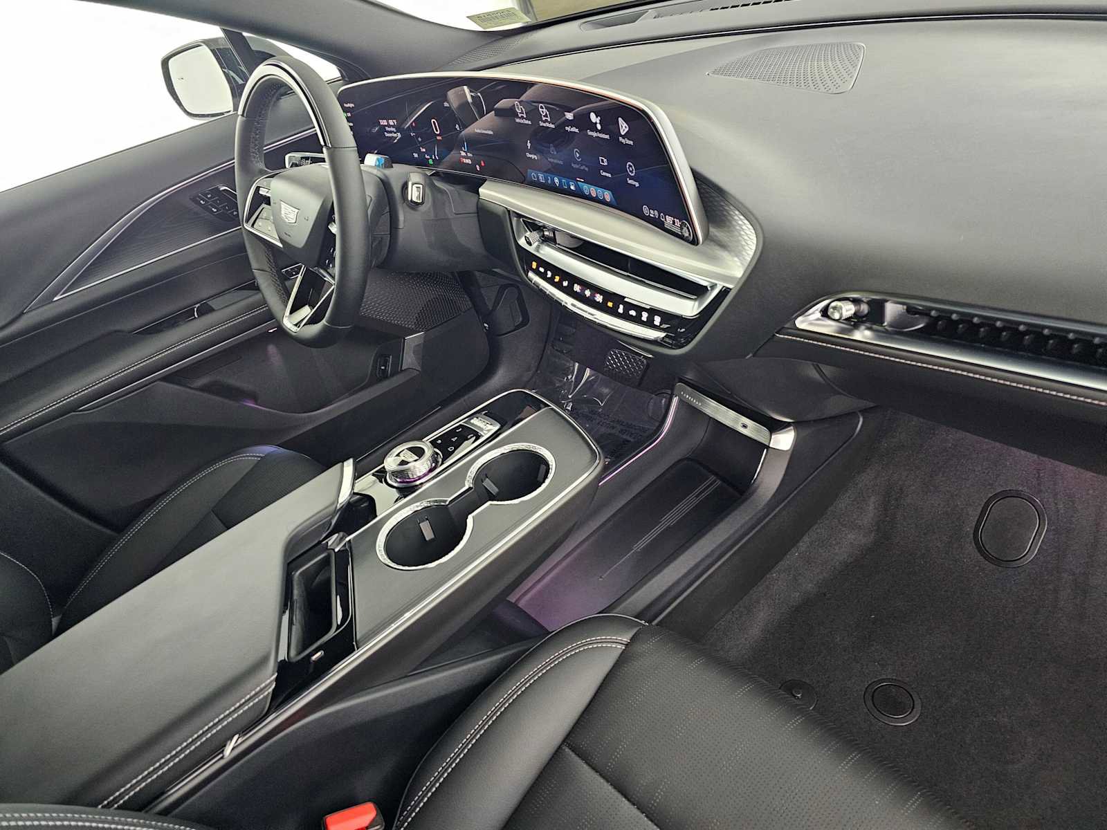 New 2026 Cadillac Lyriq Sport image 11