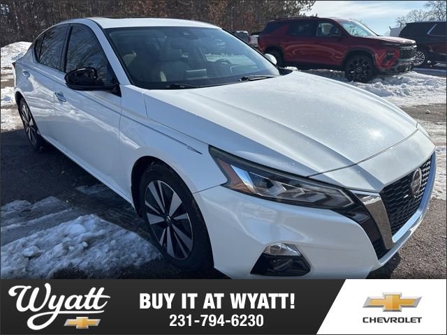 Used 2019 Nissan Altima 2.5 SV image 1
