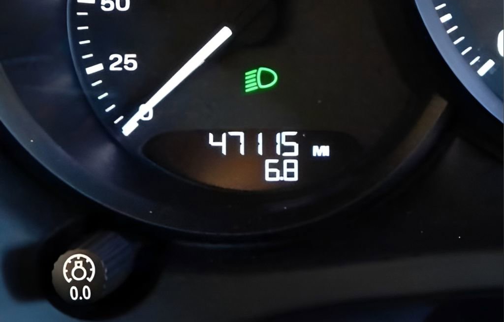 Used 2022 Porsche Macan image 21