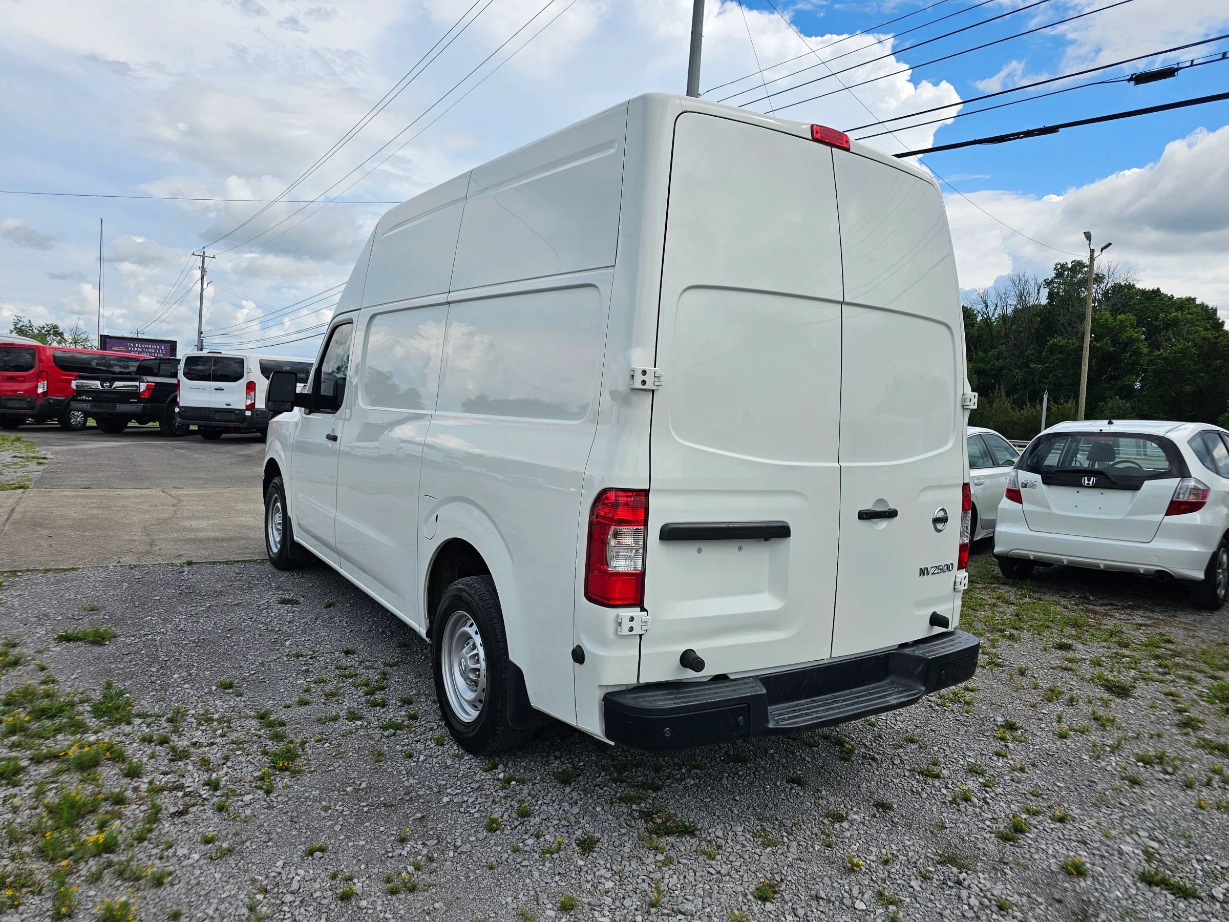 Used 2021 Nissan NV 2500 S RWD image 16