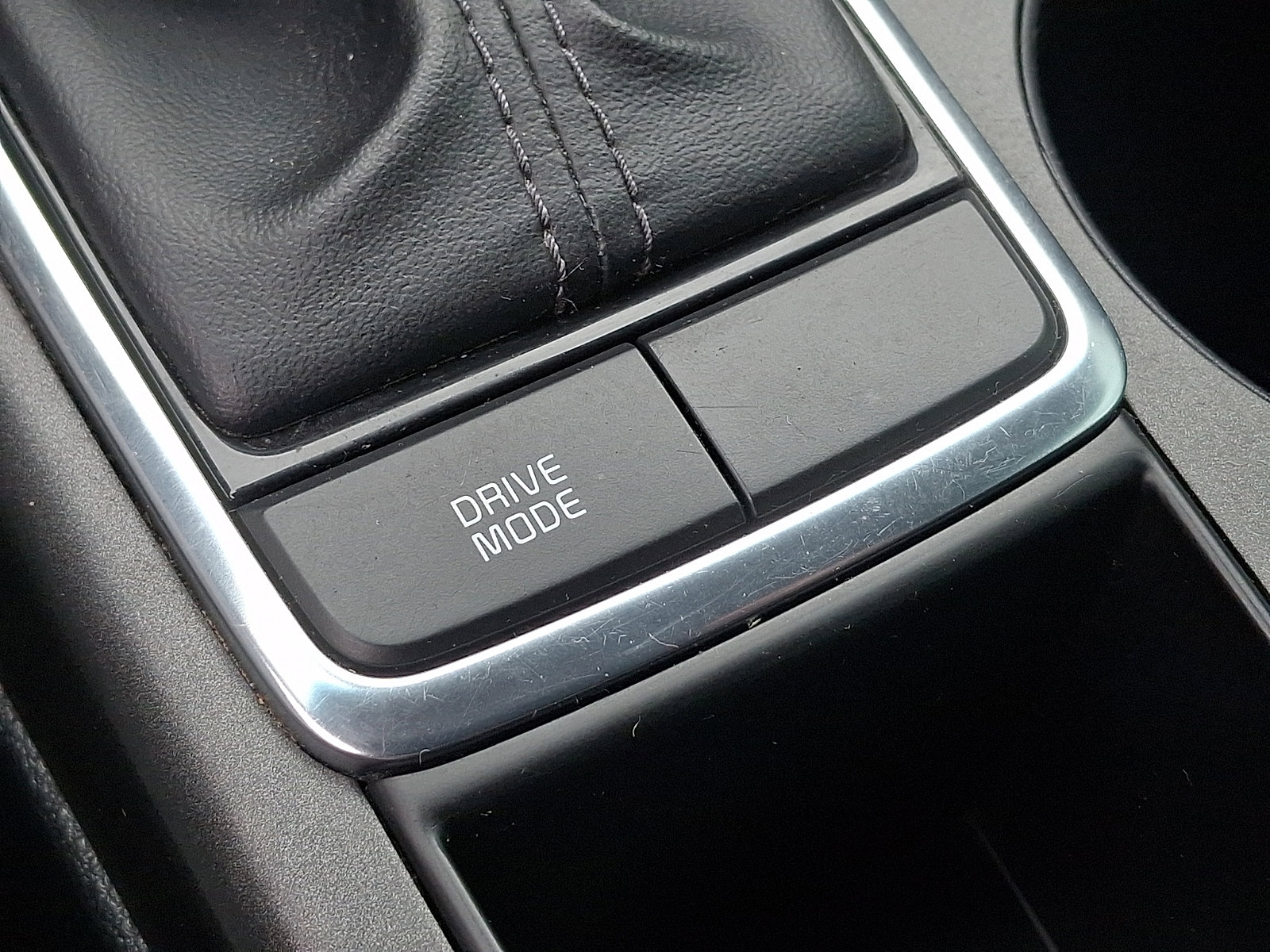 Used 2016 Kia Optima LX FWD image 25