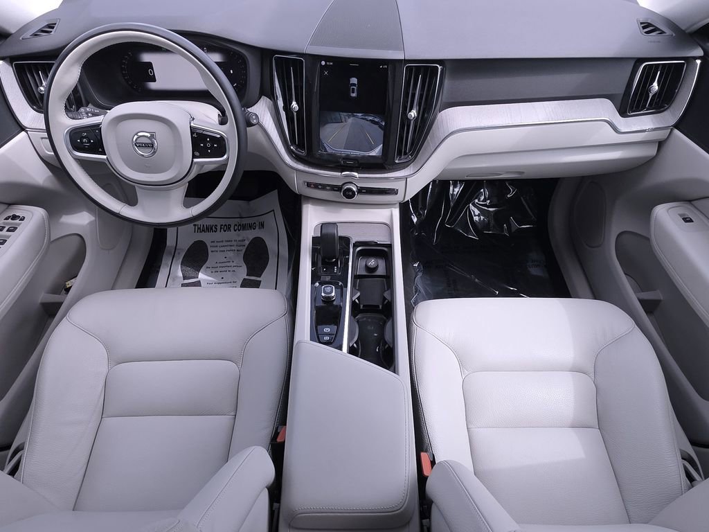 Used 2023 Volvo XC60 B5 Plus w/ Climate Package image 13