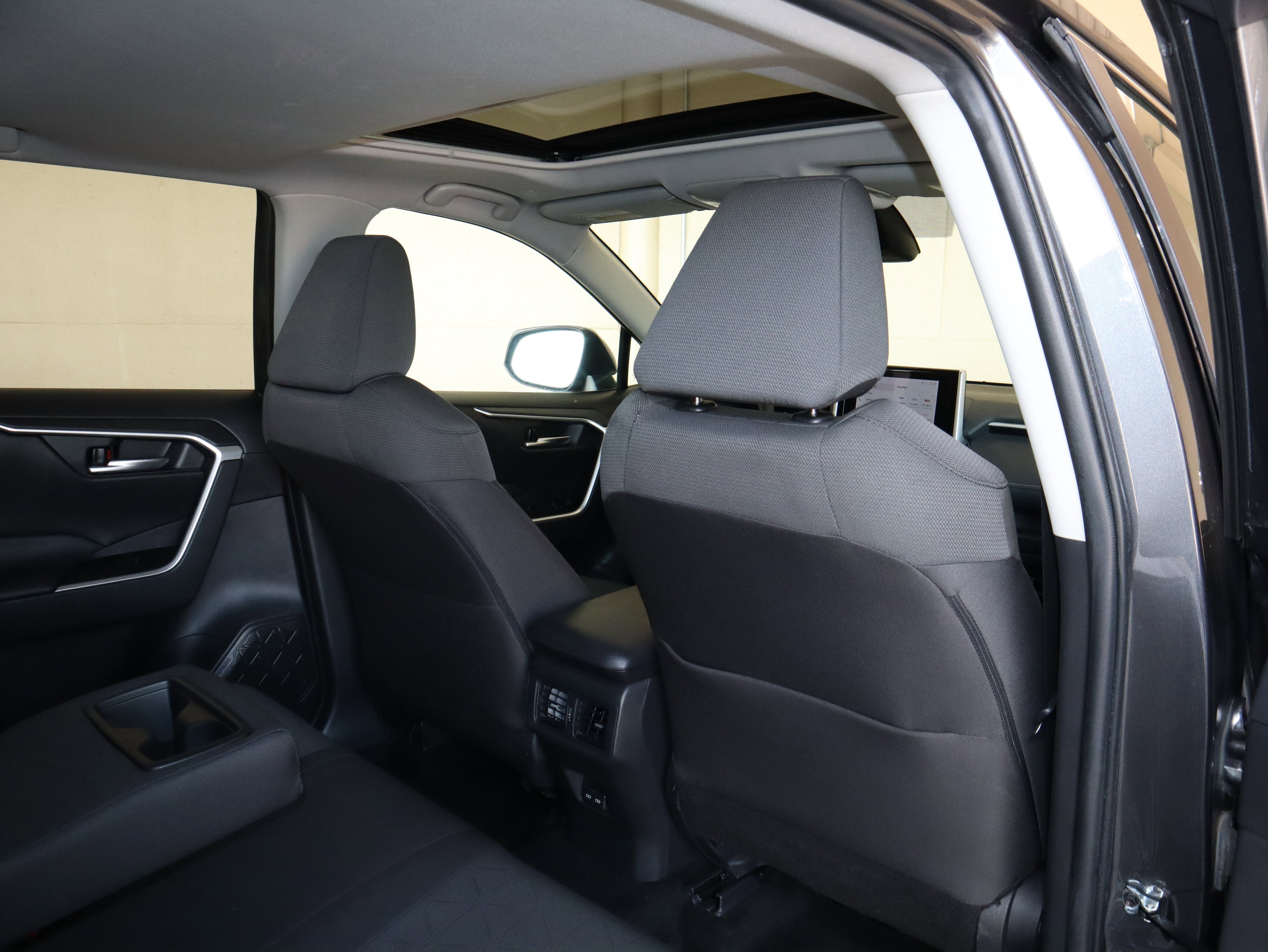 Used 2024 Toyota RAV4 XLE w/ Convenience Package FWD image 43