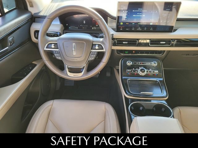 Used 2021 Lincoln Nautilus FWD image 7