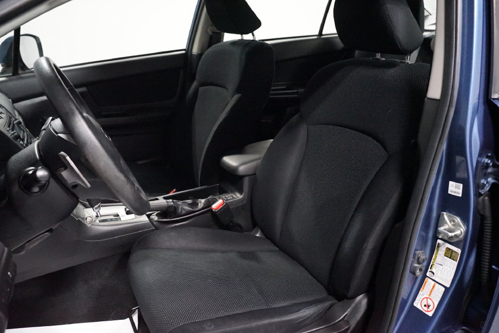 Used 2014 Subaru Impreza 2.0i Premium w/ All-Weather Package w/CVT AWD/4WD image 21