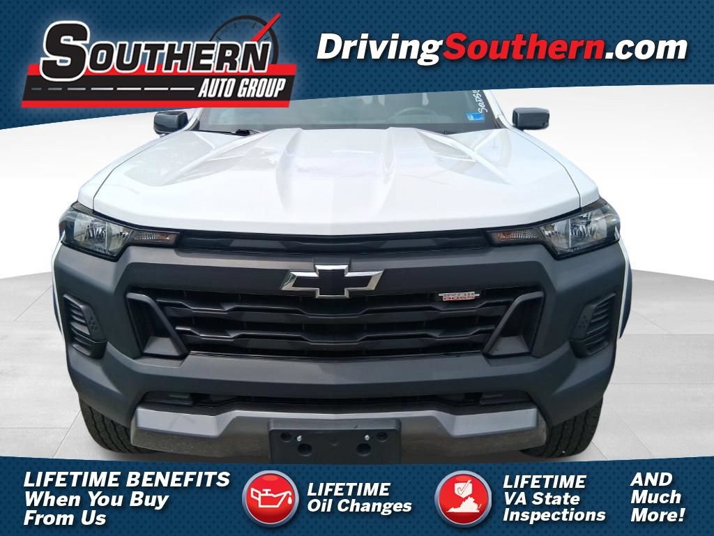 Used 2024 Chevrolet Colorado Trail Boss AWD/4WD image 1