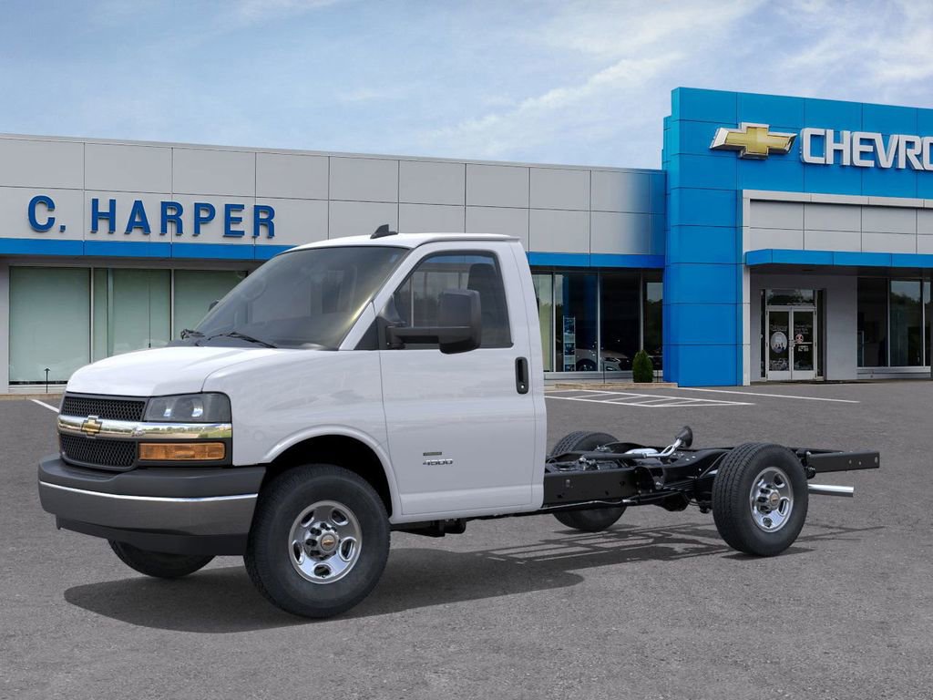 New 2026 Chevrolet Express 3500 w/ Power Convenience Package image 2