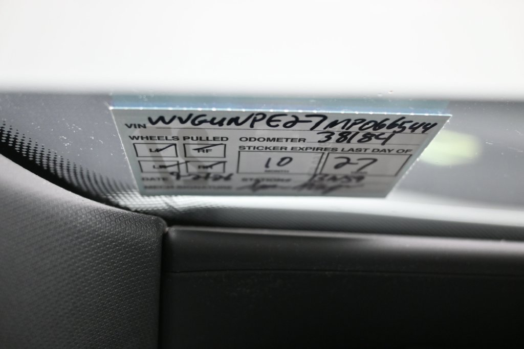 Used 2021 Volkswagen ID.4 Pro S w/ Gradient Package AWD/4WD image 11