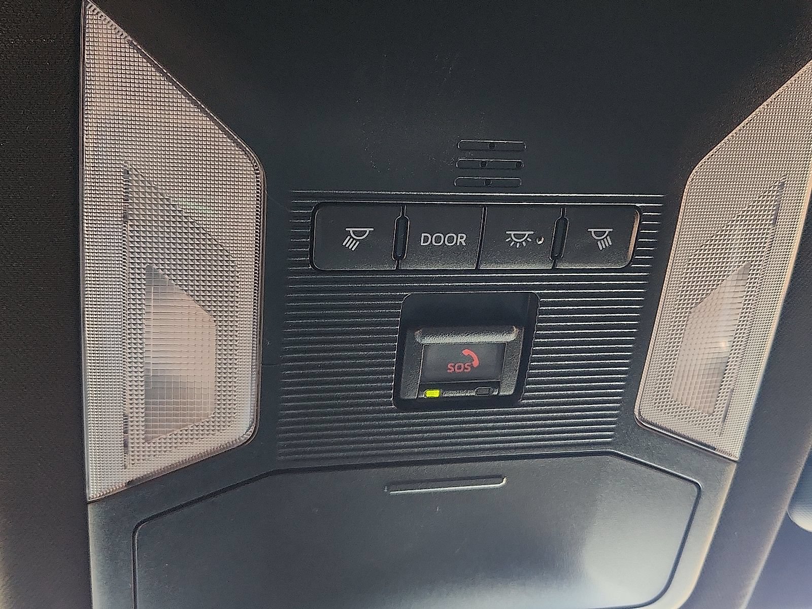 Used 2023 Toyota RAV4 SE AWD/4WD image 16