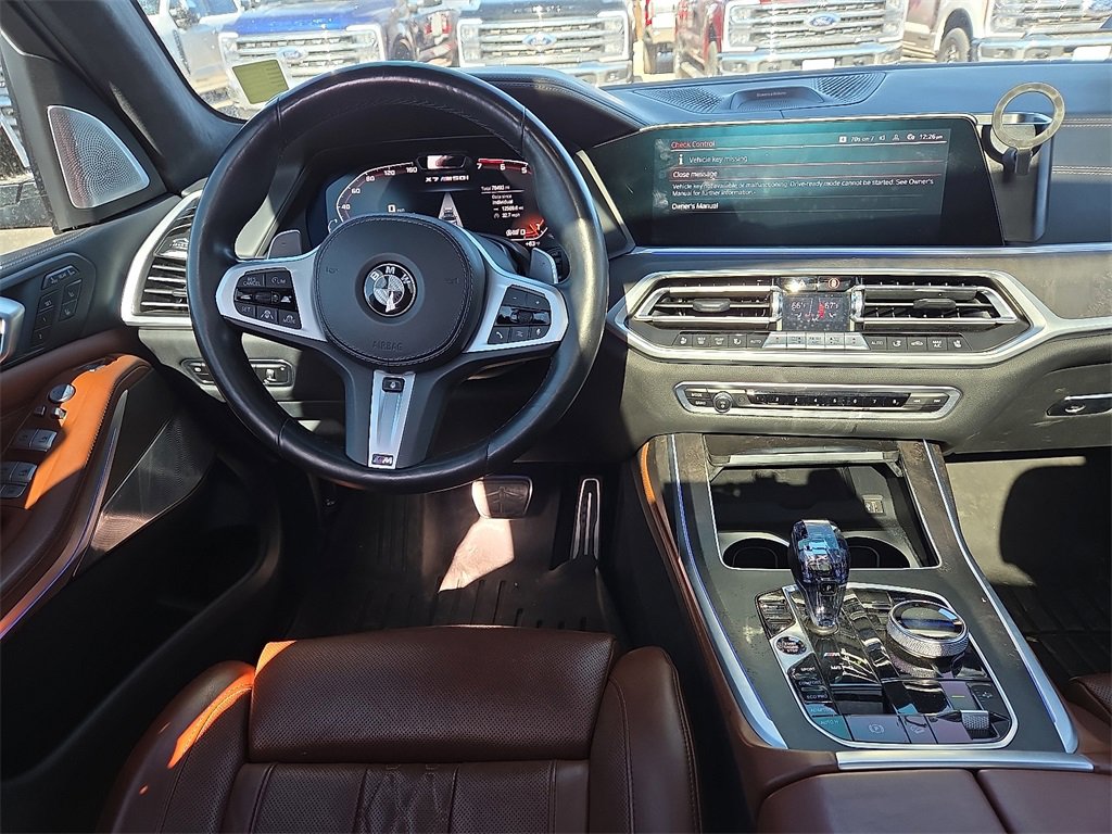 Used 2021 BMW X7 M50i w/ Dynamic Handling Package image 20