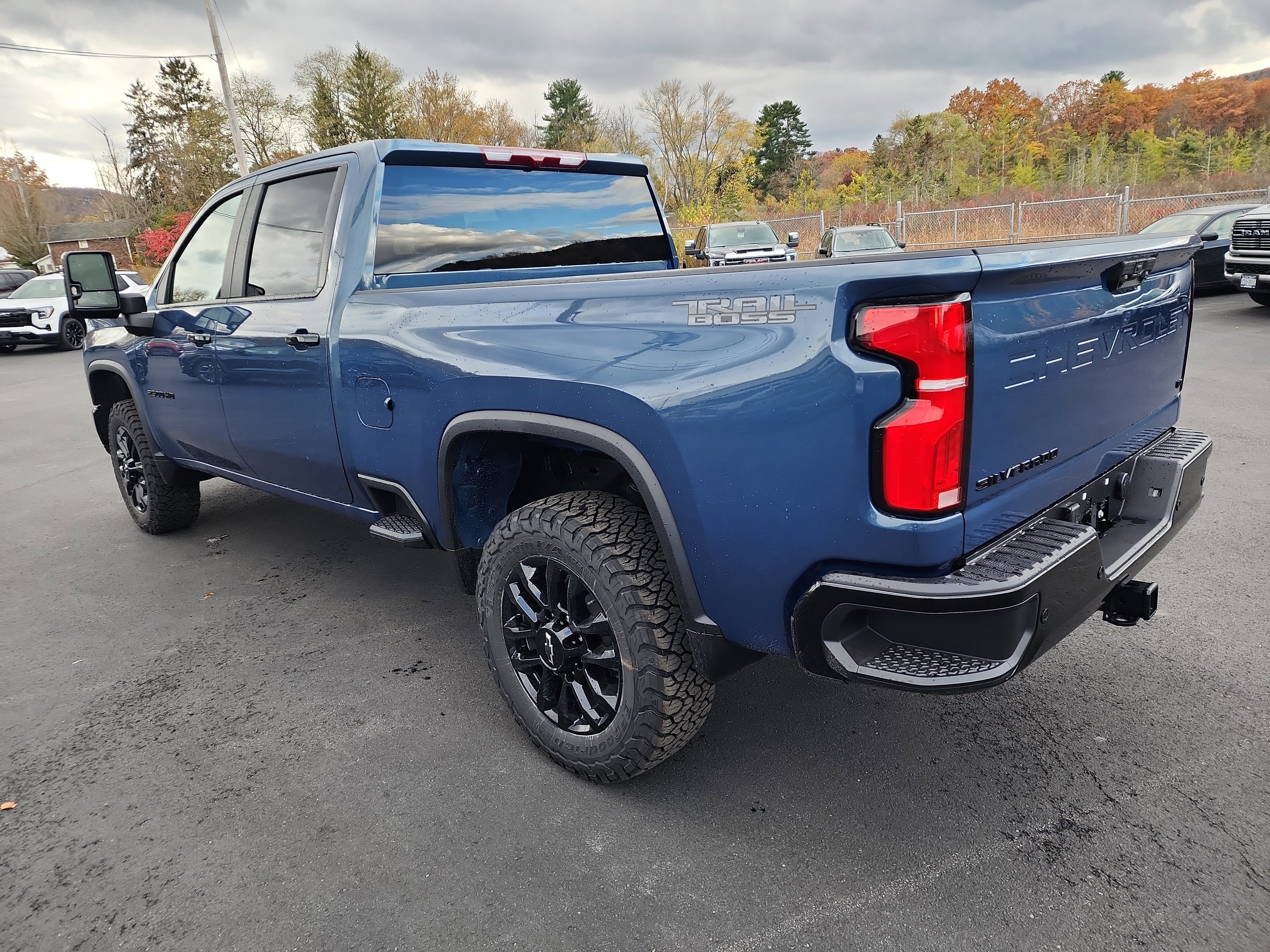 New 2026 Chevrolet Silverado 2500 LT image 6