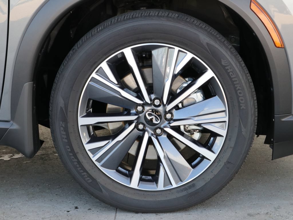 Certified 2026 INFINITI QX60 Luxe w/ Cargo Package AWD/4WD image 45