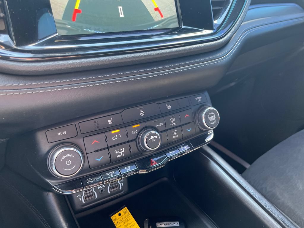 Used 2021 Dodge Durango SXT RWD image 19