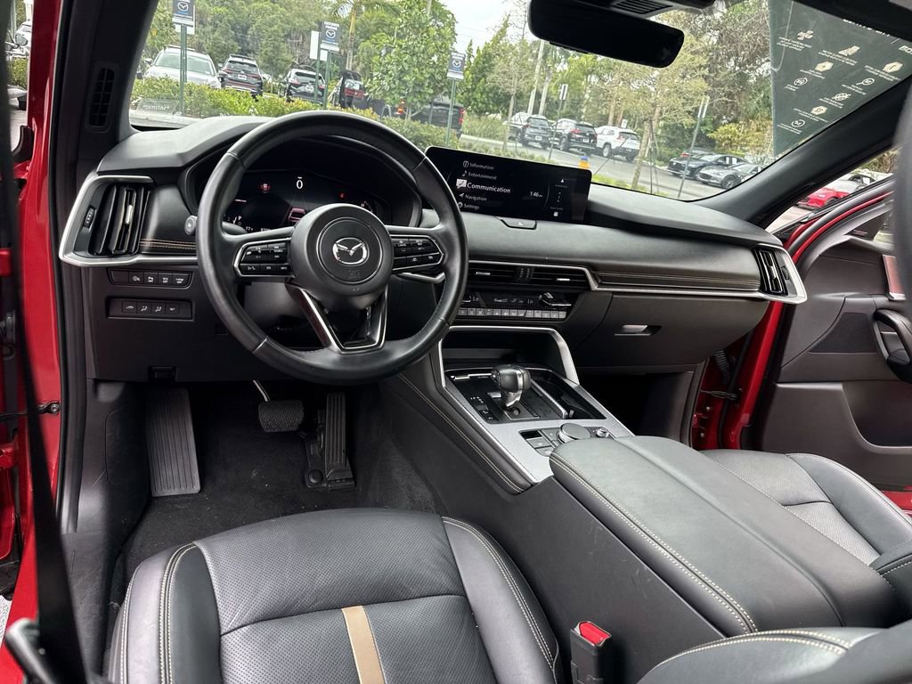 Certified 2025 MAZDA CX-70 3.3 Turbo w/ Premium Plus Pkg image 36