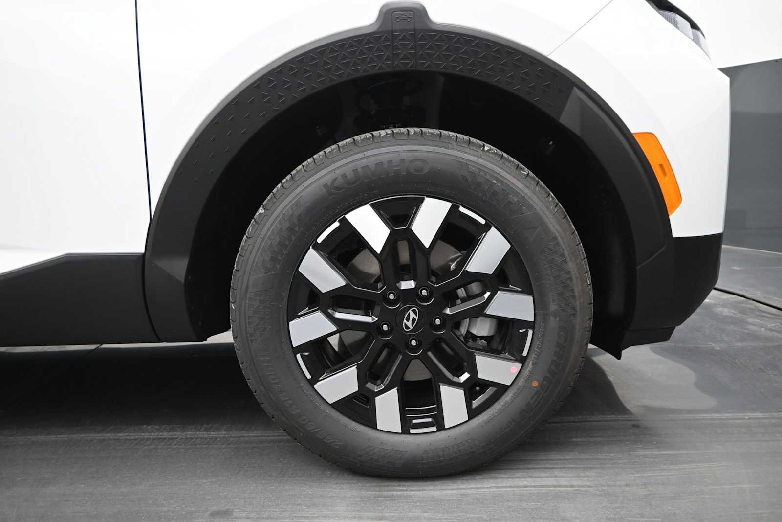 New 2026 Hyundai Santa Cruz SE FWD image 10